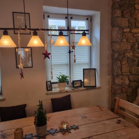 Schoene Ferienwohnung Mit Kamin Neustadt an der Weinstraße Εξωτερικό φωτογραφία