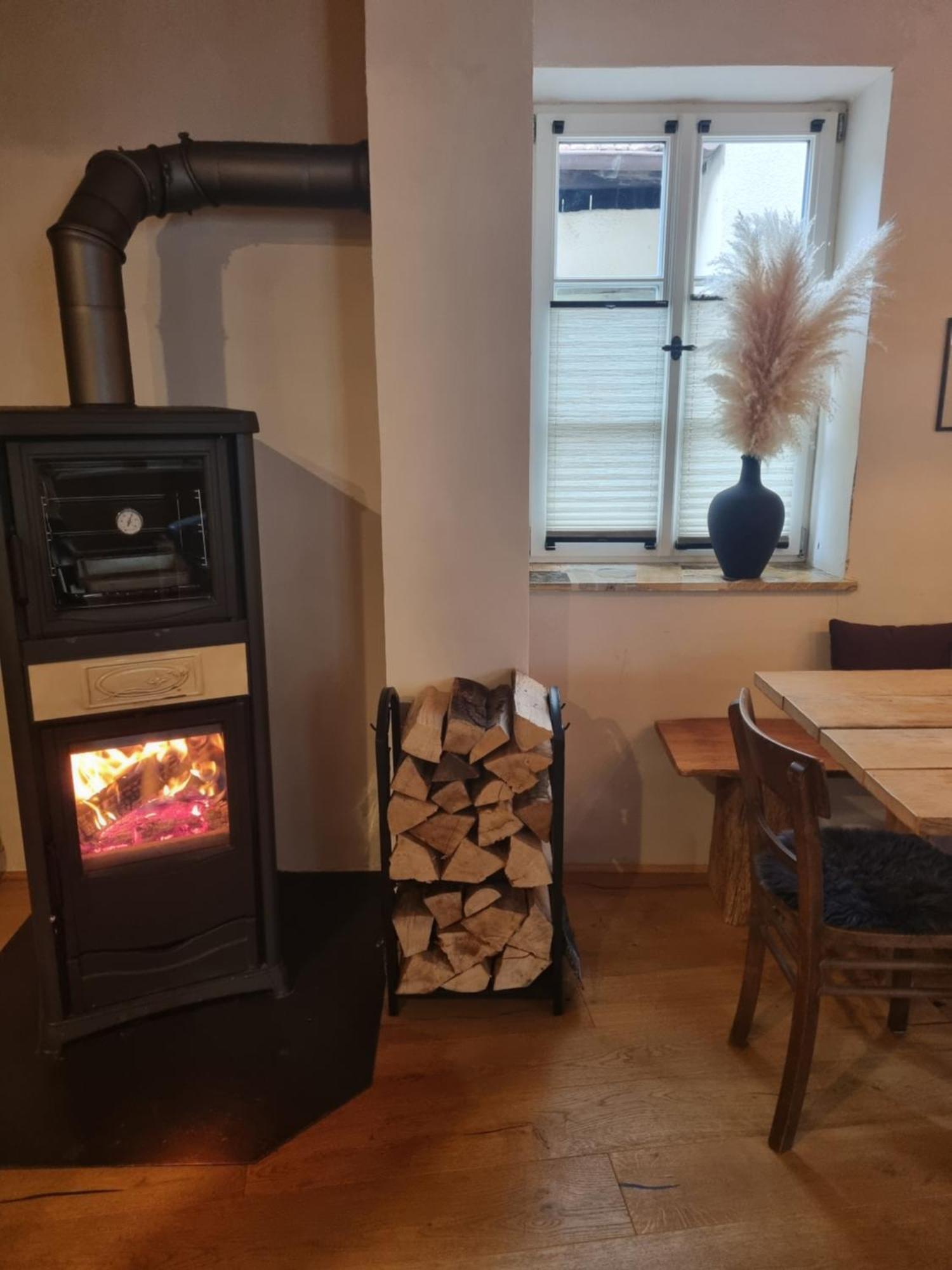 Schoene Ferienwohnung Mit Kamin Neustadt an der Weinstraße Εξωτερικό φωτογραφία
